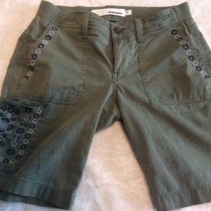 Women's cargo shorts